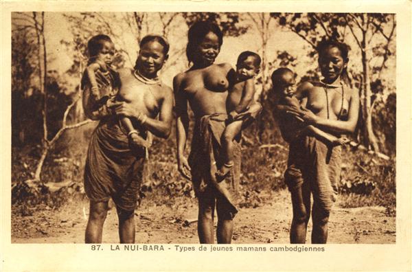 87. LA NUI-BARA - Types de Jeunes mamans cambodgiennes